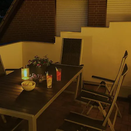 Landlicht Mit Terrasse In Ruhiger Lage 公寓